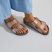 Load image into Gallery viewer, Birkenstock Arizona Regular Fit