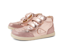 Load image into Gallery viewer, Bobux Champ Hi I Walk