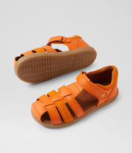 Load image into Gallery viewer, Bobux Roam Sandal Kids +