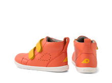 Load image into Gallery viewer, Bobux Grasscourt Hi I Walk orange
