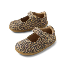 Load image into Gallery viewer, Bobux Mina MJ I Walk
