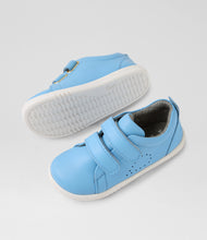 Load image into Gallery viewer, Bobux Grass Court I Walk Trainer

