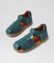Load image into Gallery viewer, Bobux Roam Sandal Kids +
