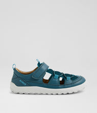 Load image into Gallery viewer, Bobux Alpha Barefoot Rocky Closed Sandal I Walk

