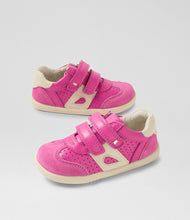 Load image into Gallery viewer, Bobux Titan Step Up Trainer
