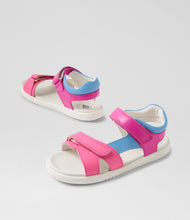 Load image into Gallery viewer, Bobux Dune Sandal I Walk
