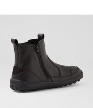 Load image into Gallery viewer, Bobux Barefoot KP Trail Boot
