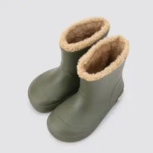Load image into Gallery viewer, Igor Yogi Borreguito Barefoot Rain Boot
